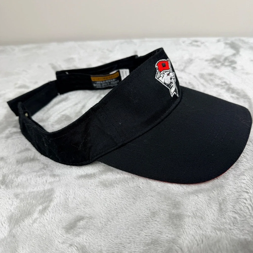Accent‎ Marketing Black Golf Visor Adjustable Sun Hat Red Trim